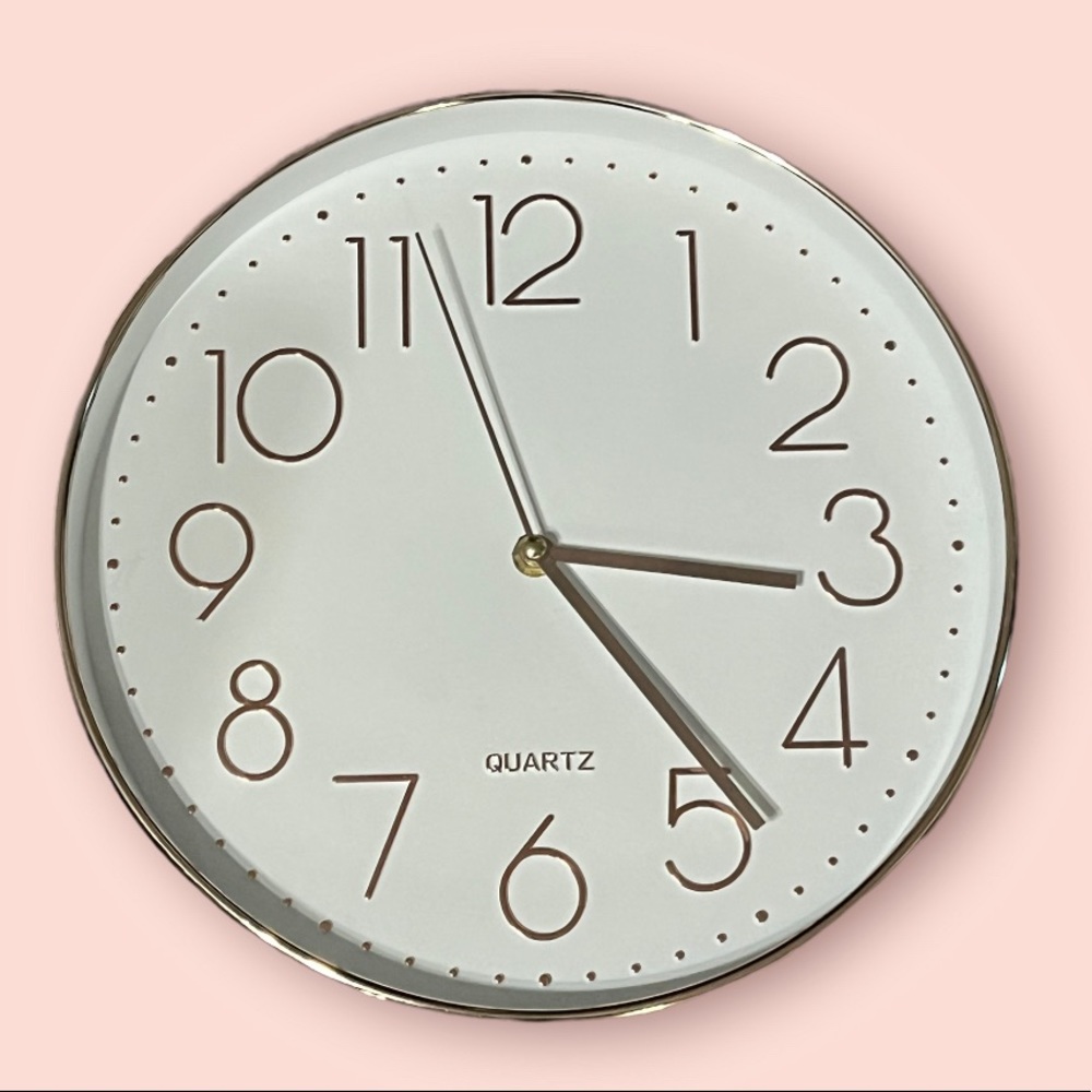 Quartz Rose Gold Wall Clock